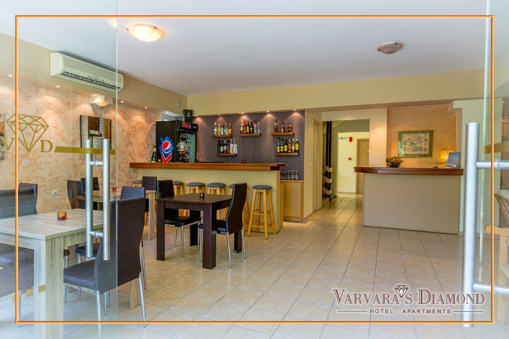 Varvaras Diamond Hotel 普拉坦斯 外观 照片