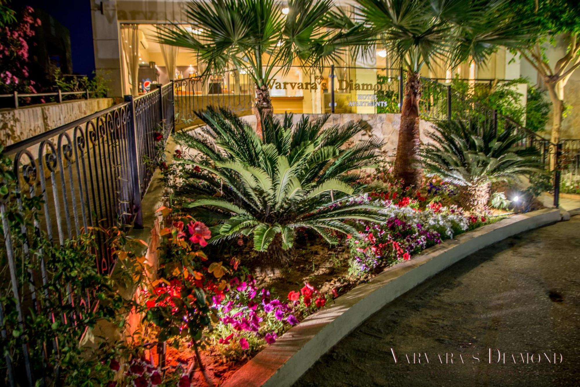 Varvaras Diamond Hotel 普拉坦斯 外观 照片